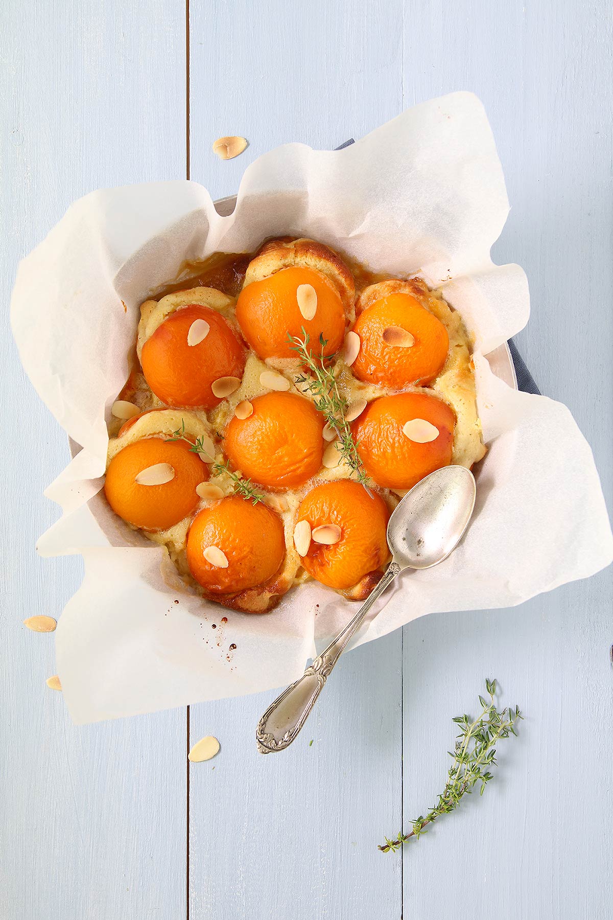 Abricots fourrés aux amendes et rôtis au thym