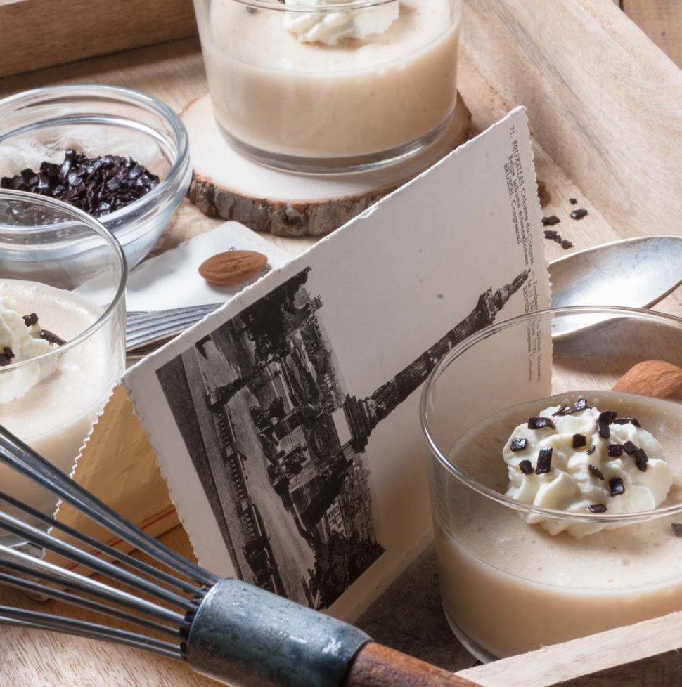 Mousse d'amande à l'eau de fleur d'oranger
