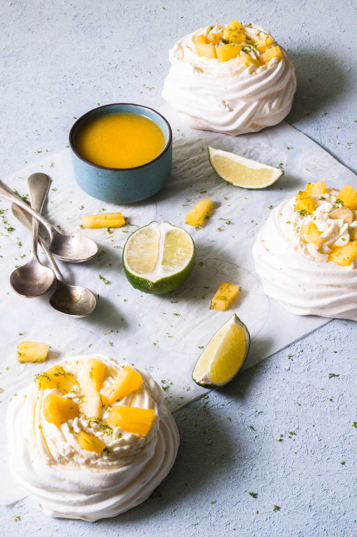 Pavlova aux ananas