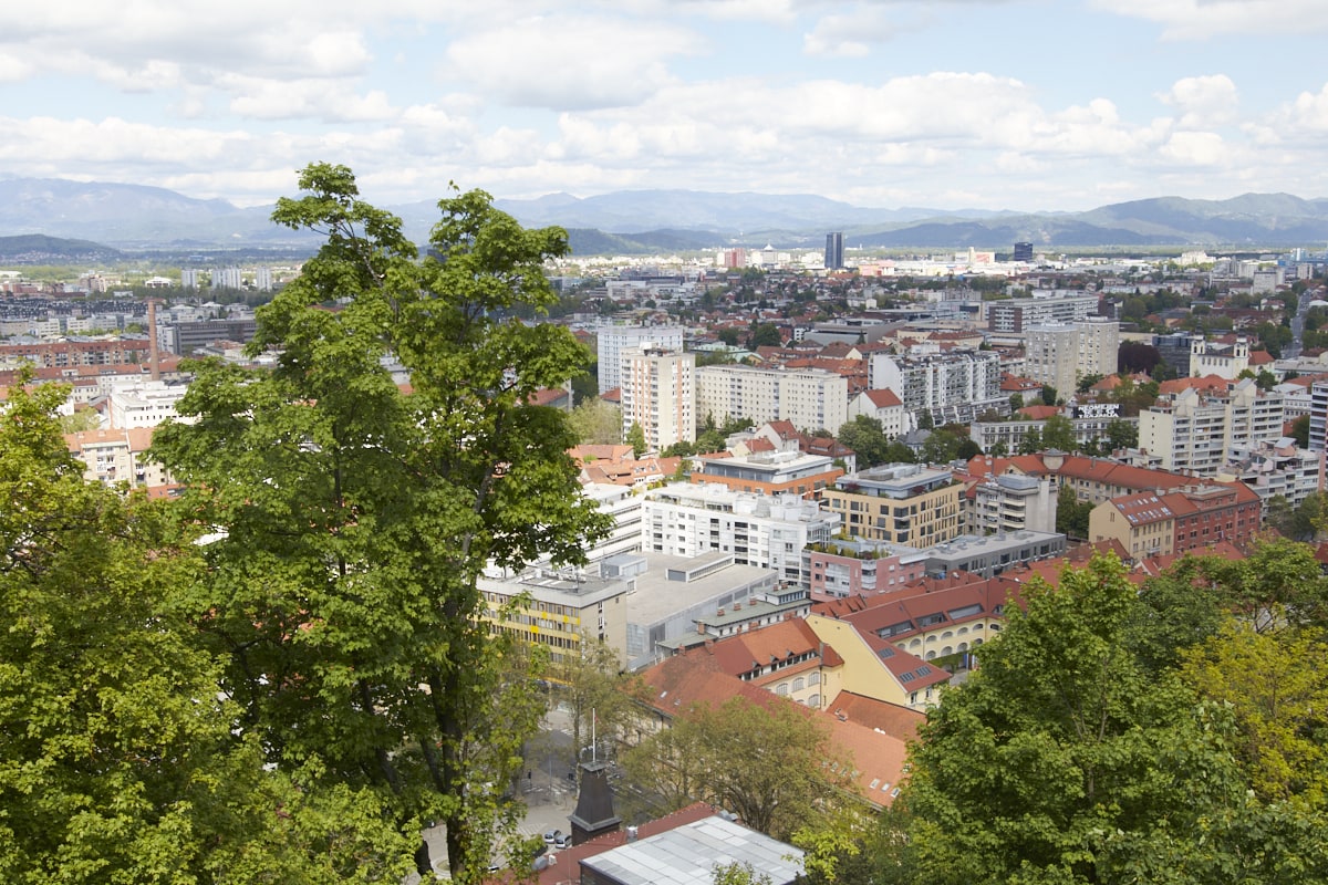 Vue sur la ville depuis le château de Ljubljana.