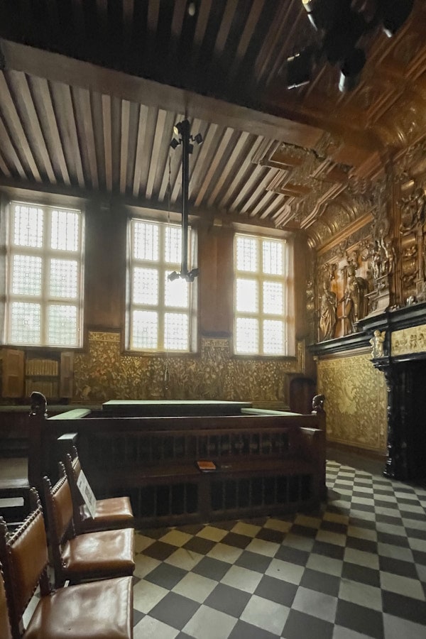 Salle de Charles Quint dans le Franc de Bruges