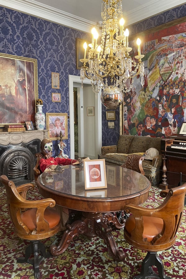 Univers coloré et grotesque de James Ensor à Ostende
