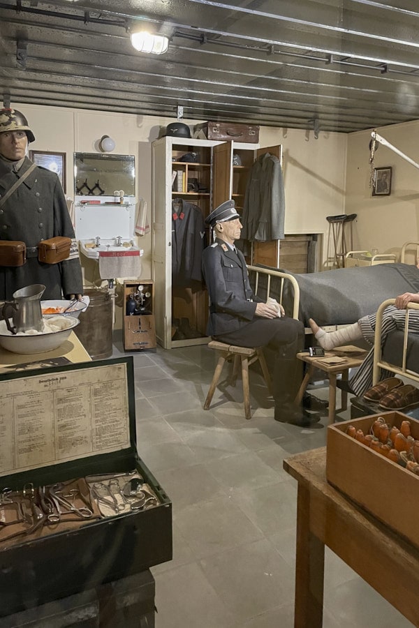 Reconstitution d’une infirmerie pour les soldats à Raversyde